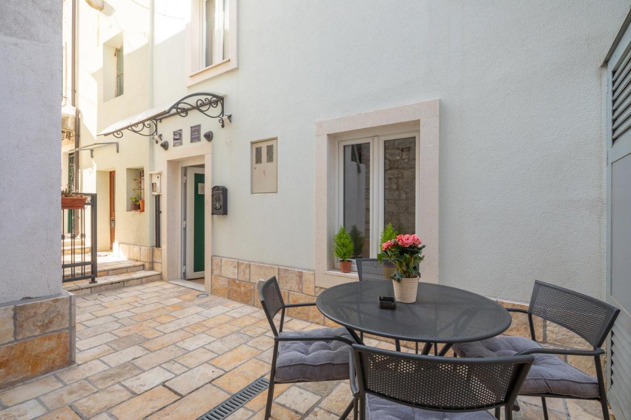 Awesome Stone House Hotel Split Buitenkant foto